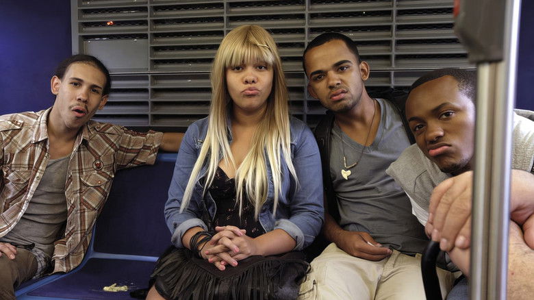 кадр из фильма Мы и я