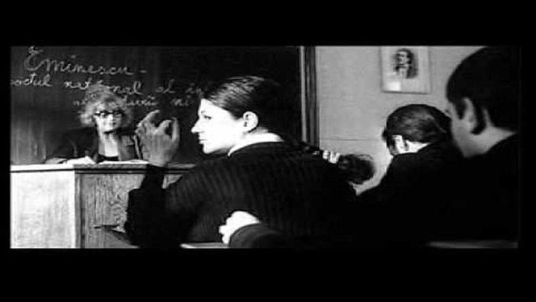 кадр из фильма Михай и Кристина