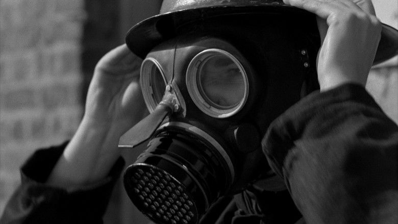 кадр из фильма It Happened Here