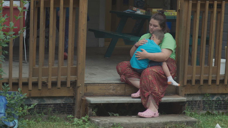 кадр из фильма Camp Papillon