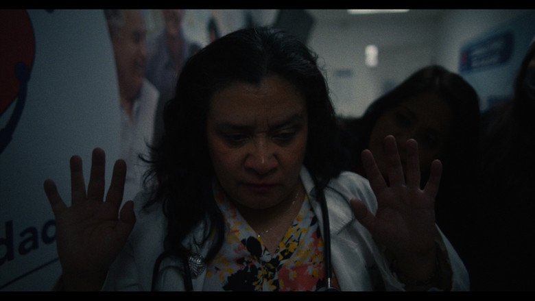 кадр из фильма Farmacias