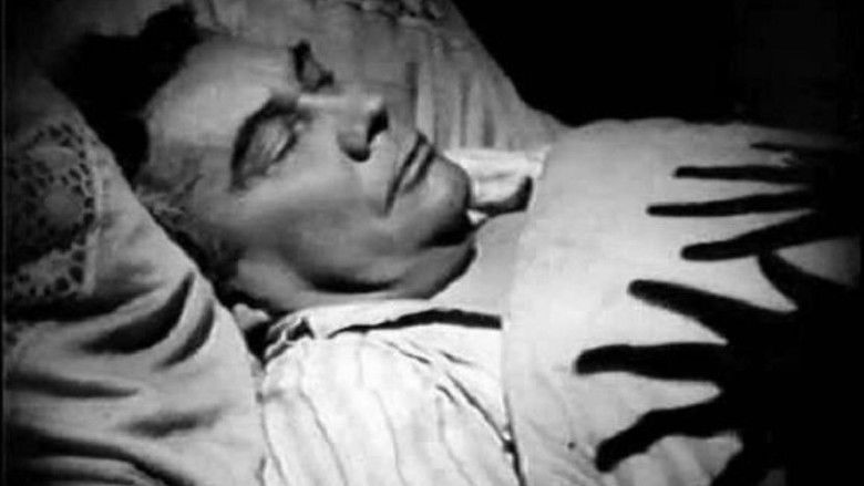 кадр из фильма Альрауне