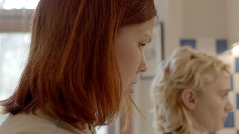 кадр из фильма Moth!