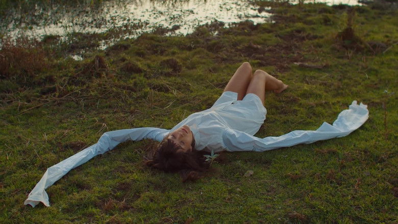 кадр из фильма DERRAMAR