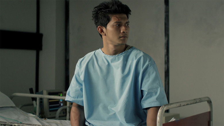 кадр из фильма Рейд: Пуля в голове