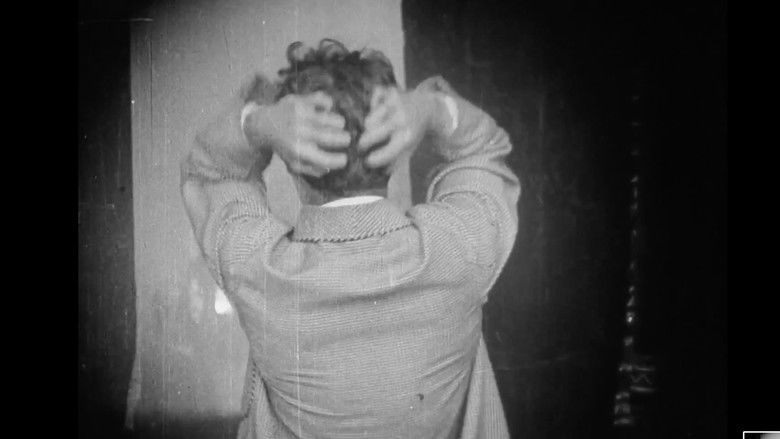 кадр из фильма Ghosts