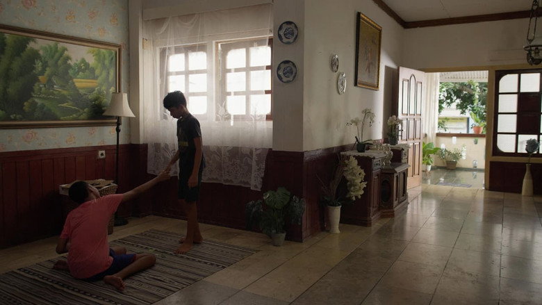 кадр из фильма Daun yang Merekah