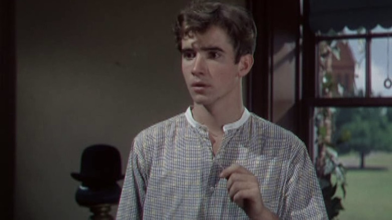 кадр из фильма The Happy Years