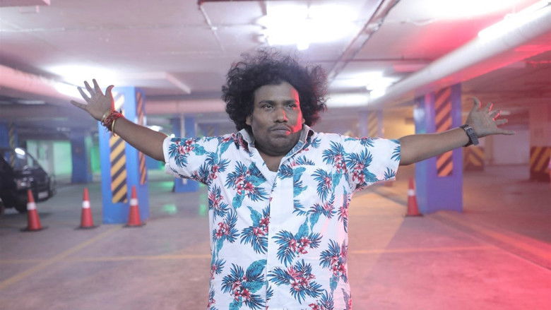 кадр из фильма கூர்க்கா