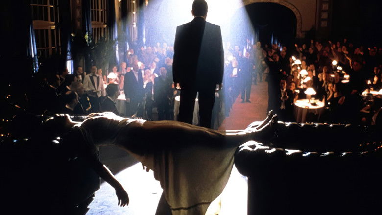 кадр из фильма Непобедимый