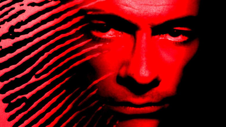 кадр из фильма Репликант