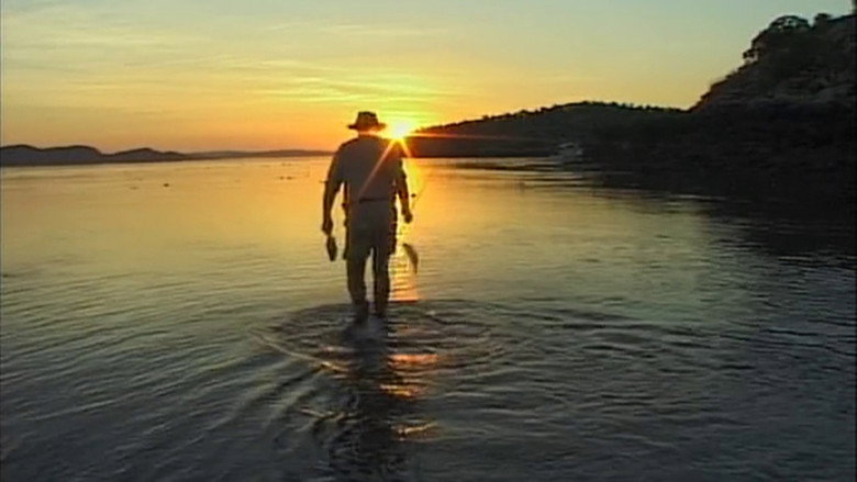 кадр из фильма In Search Of The Big Barra