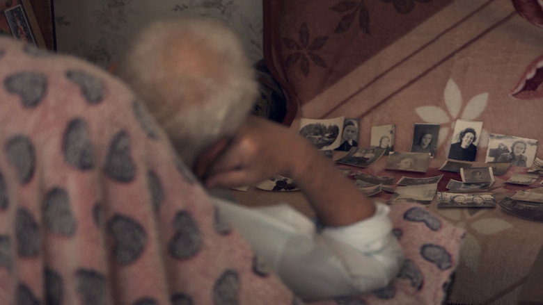 кадр из фильма Last Letters From My Grandma