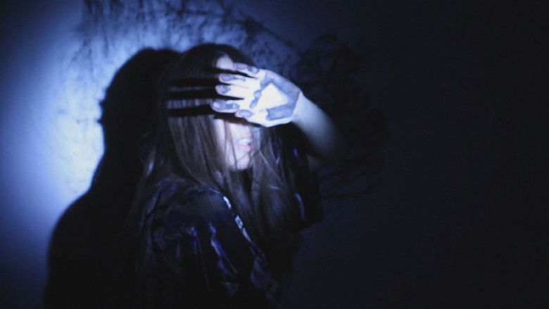 кадр из фильма Liminal