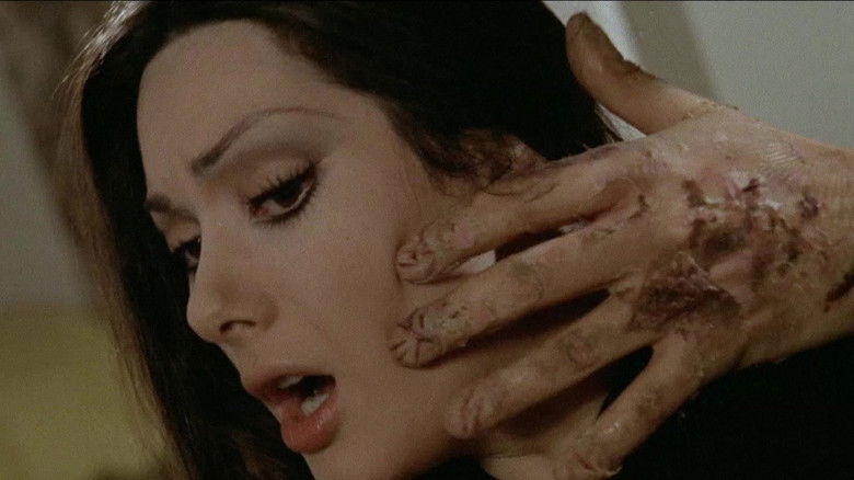 кадр из фильма Ирис в крови