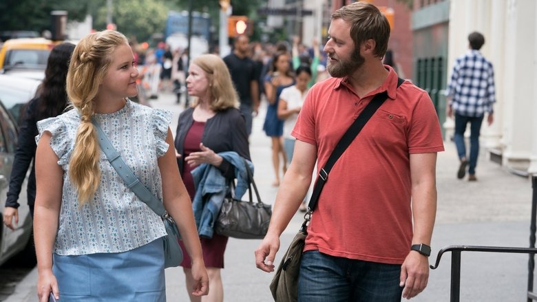 кадр из фильма Красотка на всю голову