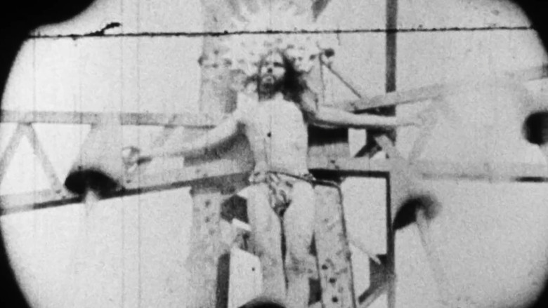 кадр из фильма The Heart of the World