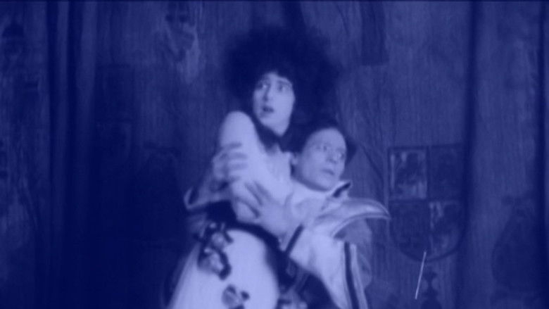 кадр из фильма Danse macabre