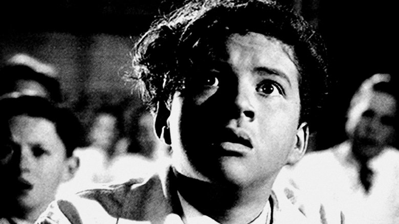 кадр из фильма Si muero antes de despertar