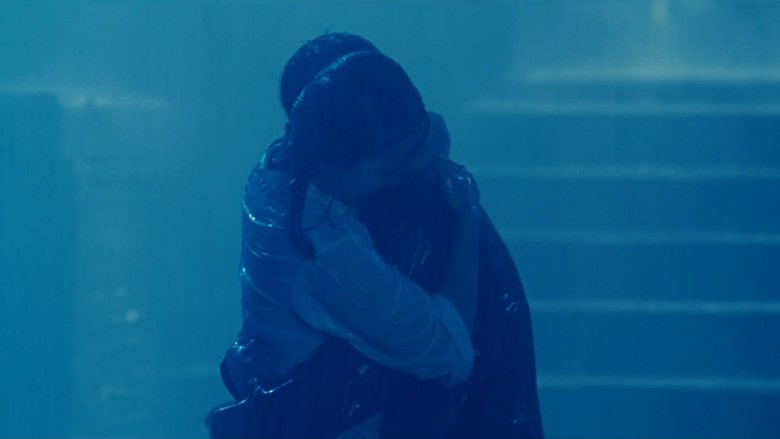 кадр из фильма Под жарким солнцем