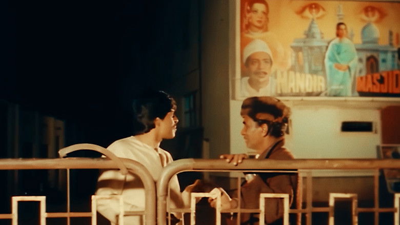 кадр из фильма ಮಿಂಚಿನ ಓಟ