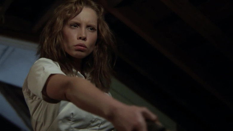 кадр из фильма Run! Bitch Run!