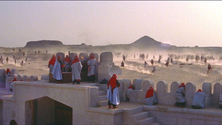 кадр из фильма Il figlio dello sceicco