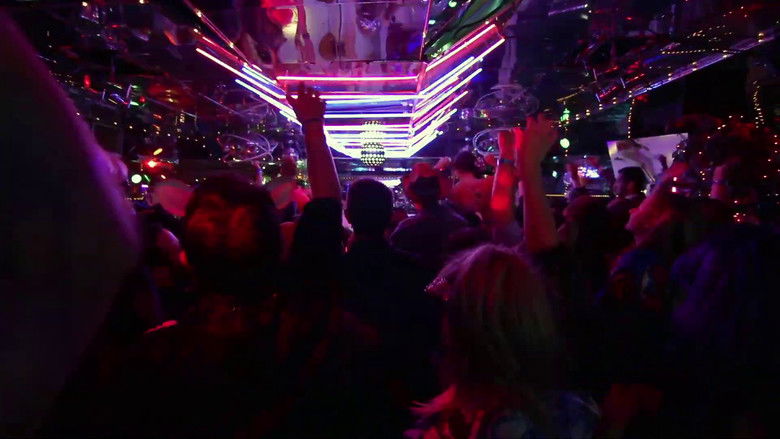 кадр из фильма Here Comes the Night Time