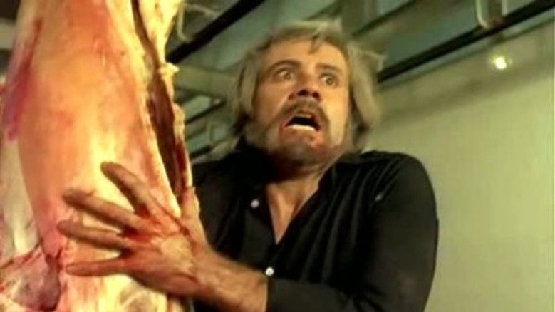 кадр из фильма ذئاب لا تاكل اللحم‎