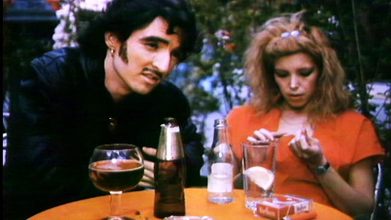 кадр из фильма La rossa del bar