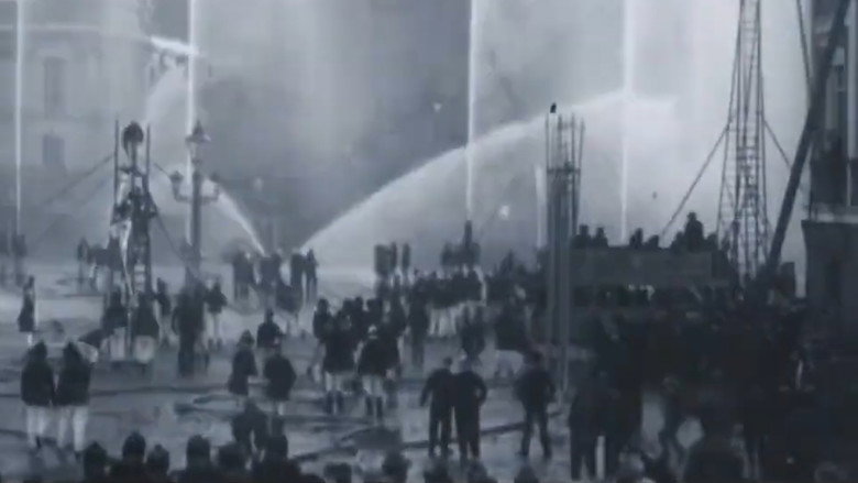 кадр из фильма Ejercicio General del Cuerpo de Bomberos de Valparaíso