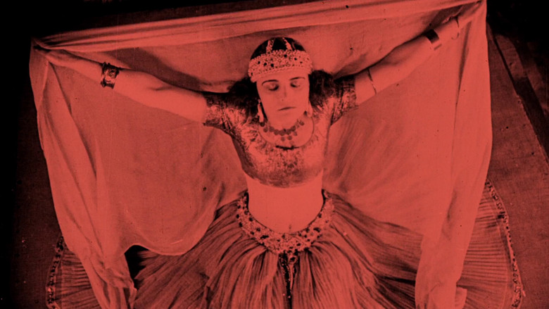 кадр из фильма Жемчужина гарема