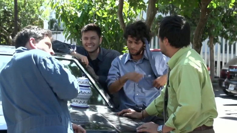 кадр из фильма Reto caliente