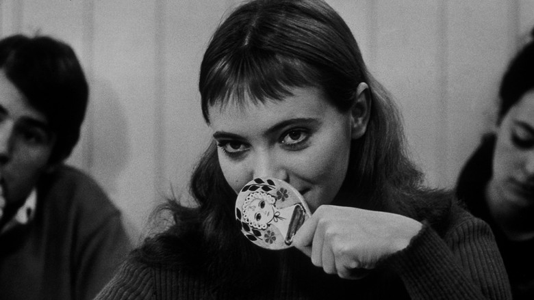 кадр из фильма Банда аутсайдеров