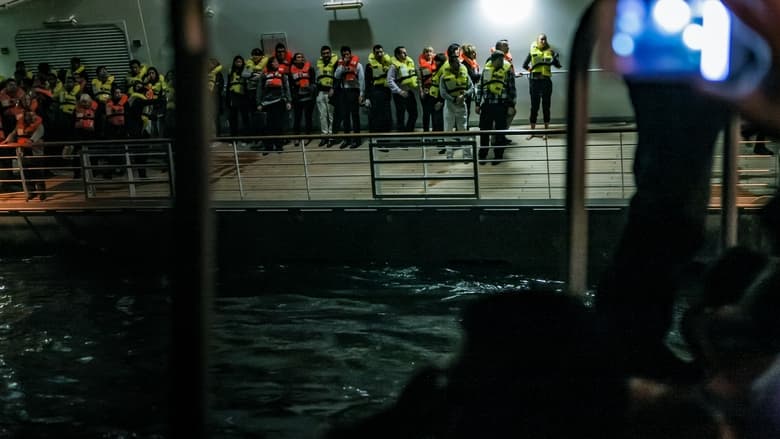 кадр из фильма Inside Costa Concordia: Voices of Disaster