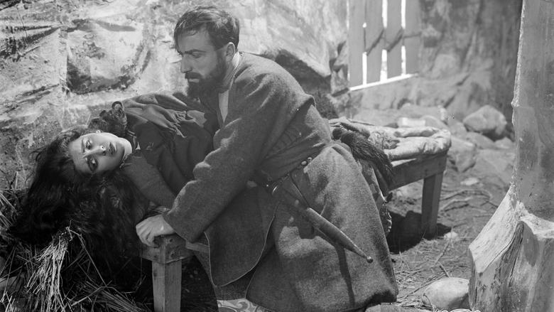 кадр из фильма У позорного столба