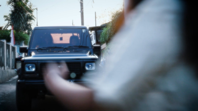 кадр из фильма Kakak Angkat