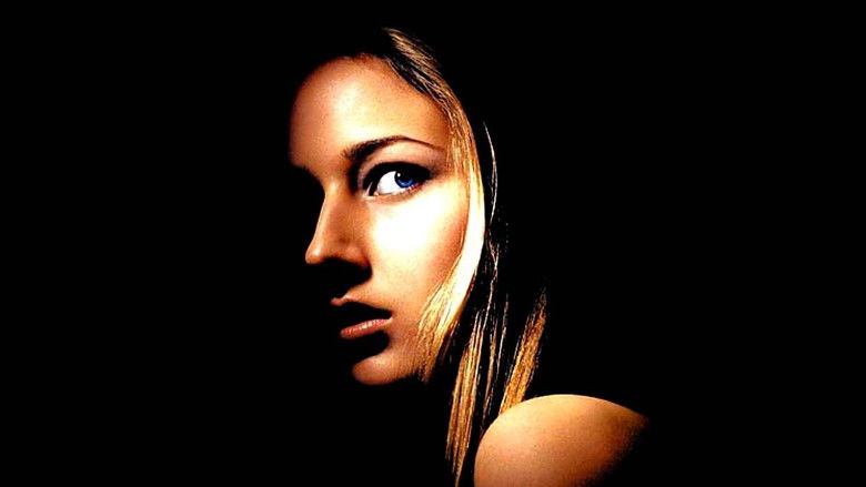 кадр из фильма Стеклянный дом