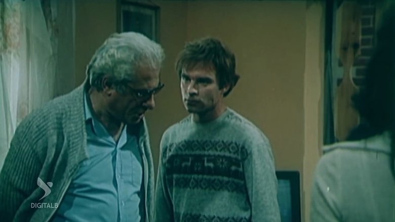 кадр из фильма Hije që mbeten pas