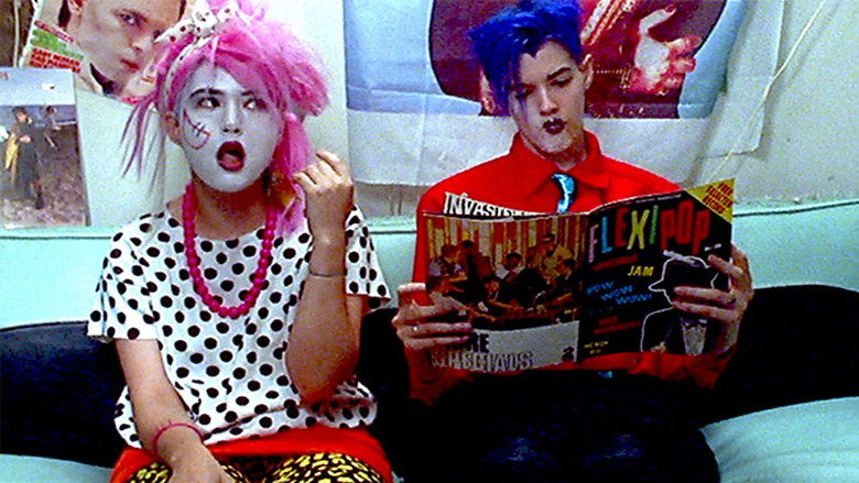 кадр из фильма Gun Girls