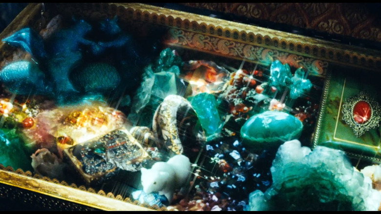 кадр из фильма Книга мастеров