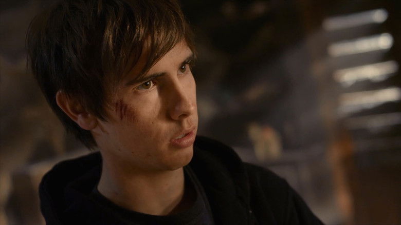 кадр из фильма Озеро страха 4