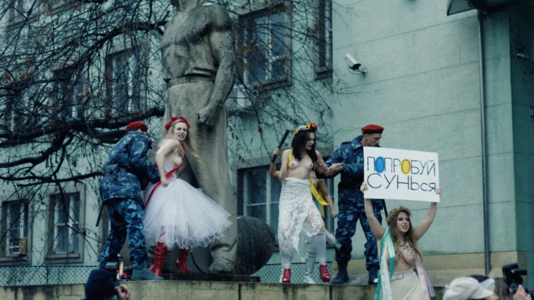 кадр из фильма Oxana