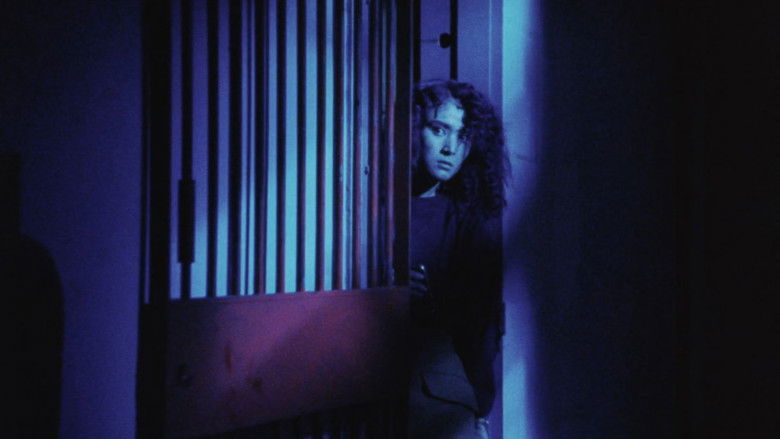 кадр из фильма Ловушка зловещих мертвецов