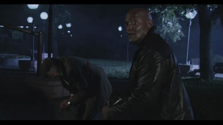 кадр из фильма Зона мертвых