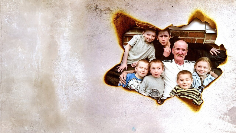 кадр из фильма The Philpott Fire: A Very British Horror Story