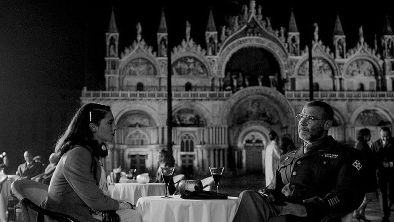 кадр из фильма За рекой, в тени деревьев