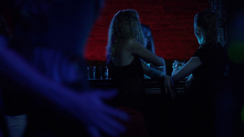 кадр из фильма Любовь или секс