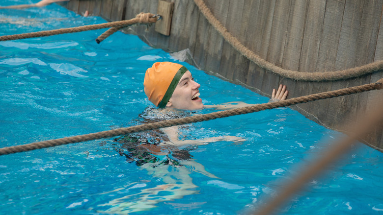 кадр из фильма Девушка и море