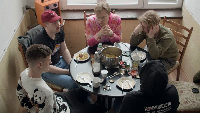 кадр из фильма FAT YEARS OF FATMULL